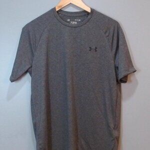 Under Armour Men’s Loose Fit Short Sleeve Shirt - Gray (Small)